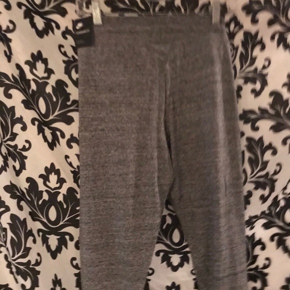 Street/Lounge NIKE Bottoms*NWT*Price FIRM* - Picture 11 of 12